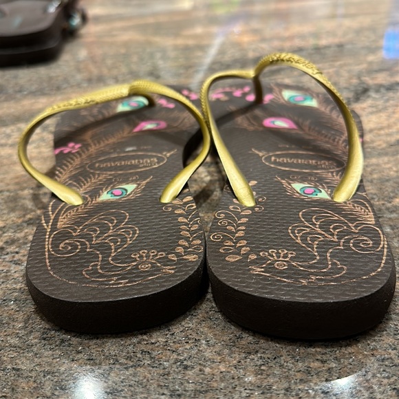 Havaianas Peacock Flip Flops - Picture 7 of 10